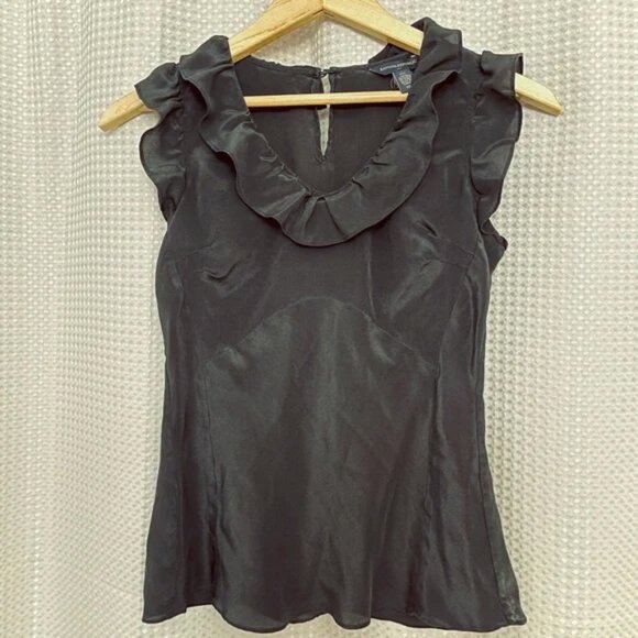 Elegant Black Silk Ruffled Sleeveless Top - Picture 1 of 4
